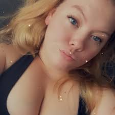 Do ladys still appreciate Candy and Flowers ?🧐