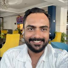 Debate about kids in restaurants and parental responsibility