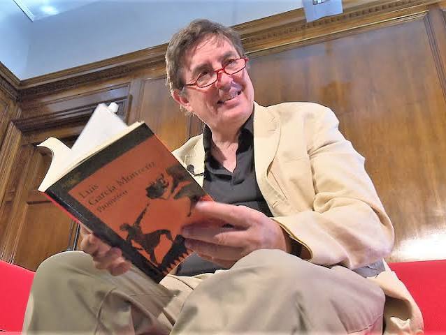 Luis García Montero: "Cada vez creo más en la palabra resistencia" | Ahora Qué Leo