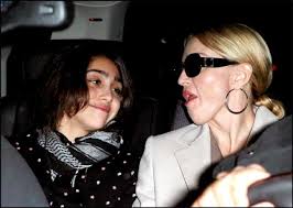 Resultado de imagen para Por qué los hijos de Madonna no quieren nada con ella?