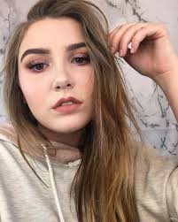 Tara Rae (@taraatastic) • Facebook