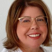 Anne Eckert's Instagram, Twitter & Facebook