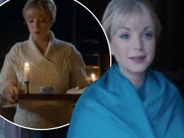 Call The Midwife viewers PRAISE programme for clever trick amid Nurse  Trixie Franklin star Helen George's pregnancy