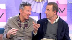 Joaquín Prat recrimina a Lequio un comentario "antiguo", tras recibir varios mensajes de espectadoras de Telecinco contra él