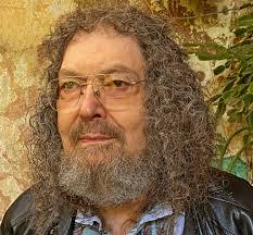 Mike Lewinski's Instagram, Twitter & Facebook