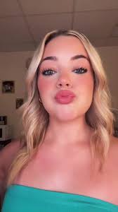 kate⭐️ (@itskatedoty)