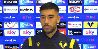 📍verona, italy • @hellasveronafc 🇮🇹⚽️ •fb: Zaccagni Torna Al Verona Lascia L Italia Per Un Infortunio Football Addict