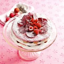 Rosen Litschi Torte Rezept Kuchen Und Torten Torten Rezepte Dessert Ideen
