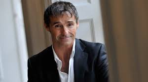 Fri 11 th may 2018, 22:30 on red button (satellite and cable) watch music videos from your favourite 80s leading men, as sara cox is joined by wet wet wet's marti pellow to celebrate those hunky popstars whose names covered our bedroom walls. Singer Marti Pellow Quits Wet Wet Wet