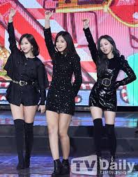 twice tzuyu the 7th gaon chart music awards in 2019