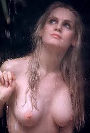 Vicki Peters - Sensual Nudes Photos Revealed