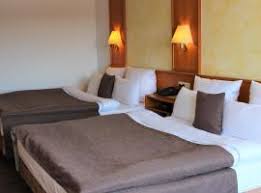 A medevac shuttle departs landstuhl (near ramstein) for vicenza, italy tuesdays and fridays at 0900.the bus the bus will only stop at ramstein inn and vogelweh inn at customer request. Die 10 Besten Hotels In Ramstein Miesenbach Ab 51