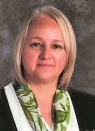 Kim Clausen's Instagram, Twitter & Facebook