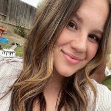 alyssa hulse (@lyssahulse)