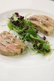 Epingle Par Marie Jeanne Tinguely Sur Thierry Marx Presentation Foie Gras Foie Gras Et Assiette Foie Gras