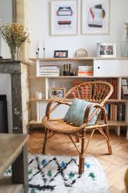Fauteuil En Rotin Et Fleurs Sechees Idee Deco Salon Decoration Salon Bois Deco Maison