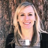 10 "Andrea Buxton" profiles