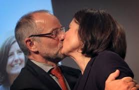 Check spelling or type a new query. Malu Dreyer Der Rote Thron Steht Schon Im Buro Politik Stuttgarter Zeitung