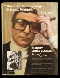 Ben Affleck staat op de cover van de GQ Magazine van april 2025;  gefotografeerd door Gregory Harris & gestyled door George Cortina. :  r/whatthefrockk