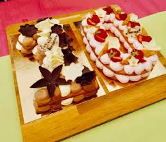 Mix, roll and bake the chocolate wafer number shapes. Au Fournil De Julien Souchez Number Cake Numero 10 Trois Chocolat Fraise La Nouvelle Folie Facebook