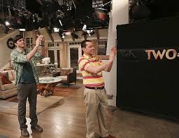 View agent, publicist, legal on imdbpro. Tv Kritik Review So Ging Two And A Half Men Zu Ende Nach Zwolf Jahren Geht Die Sitcom Mit Einer Ungewohnlichen Episode Zu Ende Von Bernd Krannich Seite Auf Tv Wunschliste
