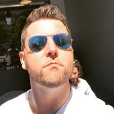 Stream Ludie Toles music