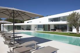 Villa Riley For Rent In Ibiza By Islareal Com Http Islareal Com Listing Villa Riley From 2900 Day Ultra Modern M Luxury Villa Architecture Exterior Design
