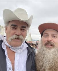 Tina Geer's Instagram, Twitter & Facebook