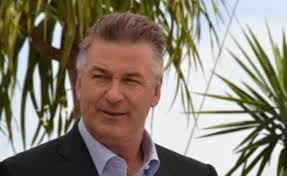 Norma generala constituie regula, in timp ce norma speciala constituie exceptia. Alec Baldwin Va Juca In Lege Si Ordine Brigada SpecialÄ Tvmania Ro