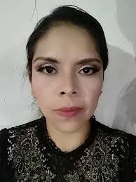 Gloria Botello's Instagram, Twitter & Facebook