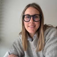 Jenna Burnett, MSW. RSW.