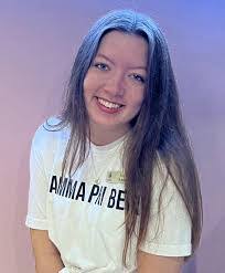 Amber Heist's Instagram, Twitter & Facebook