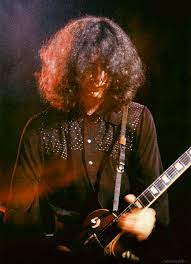 led zeppelin jimmy page 1972 taken from pop magazine led zeppelin jimmy page zeppelin