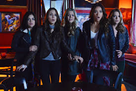 Die lügen gehen auch in der zukunft weiter. A Steht Fur Antwort Pretty Little Liars Wiki Fandom