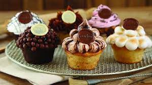 La repostería, pastelería o confitería, supone el arte de decorar y preparar postres y pasteles. Cursos De Pasteleria Y Reposteria 2021 Cursosmasters Com