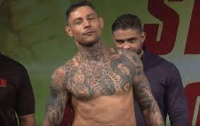 Silva made his mixed martial arts debut in 2005 in his native brazil. How Thiago Silva Moved From Heavyweight To Middleweight Mmanytt Com