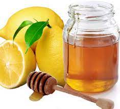 Campuran madu dan lemon telah digunakan oleh banyak orang sebagai obat alami untuk mengobati flu dan pilek. Atasi Batuk Bayi Dengan Madu Dan Lemon Aura Co Id