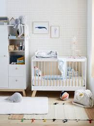 Lit bébé avec la livraison en 1 jour avec fnac+. Lit Bebe A Barreaux Ligne Grande Ourse Blanc Bois Vertbaudet