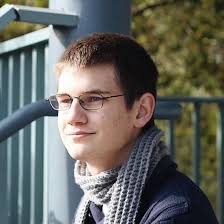 Prioritizing STEM education over humanities ￼