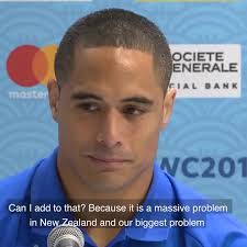 Marcia Hull's Instagram, Twitter & Facebook