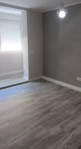 Trendy Bedroom Grey Walls Wood Floor Living Rooms Ideas Bedroom Floor Grey Ideas Living Roo In 2020 House Flooring Living Room Wood Floor Grey Wood Floors Bedroom