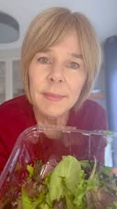 Overpriced and rotting lettuce gives an organic vibe to the space. I simply  adore how it looks in the garbage. #hgtvhome #organiclifestyle  #interiordesignlovers #comediansofinstagram #funnyvideos😂 ...