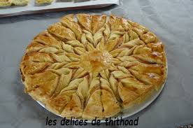 Etoile Aperitive Au Saumon Et Boursin Ail Et Fines Herbes Le Blog De Lesdelicesdethithoad