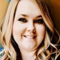 Alexis Heath's Instagram, Twitter & Facebook