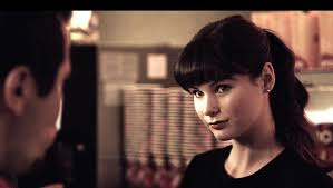 Join for a free month. Actress Returns To Comic Con As A Vip Guest