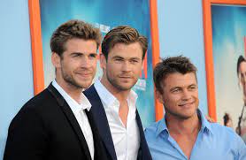 Sweet and deadly all at the same time. Chris And Liam Hemsworth Have Crazy Talented Family Hemsworth Brothers And Parents