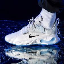 titolo sneaker boutique on instagram outnow nike react type gore tex phantom available online link in bio re in 2021 sneaker boutique nike react sneakers