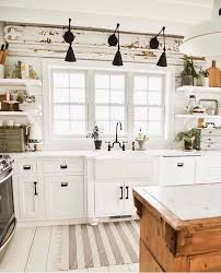 The ceiling is one of the most mood boosters for us while cooking or has a meal. Kitchen Lighting Ideas Farmhouse Sinks Explore Kitchen Lighting Ideas On Pinterest Best Kitchen Lighting Rustic Kitchen Cabinets Farmhouse Style Kitchen