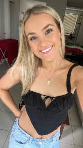 Laura Hardwick's Instagram, Twitter & Facebook