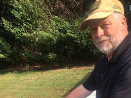 What to Keep in Your Survival Go-Bag, According to a Doomsday Prepper